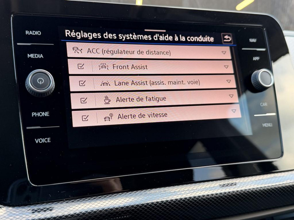 Acheter Volkswagen T-Cross T-Cross 1.0 TSI 116 Start/Stop BVM6 VW Edition 5p occasion dans les concessions du Groupe Faurie