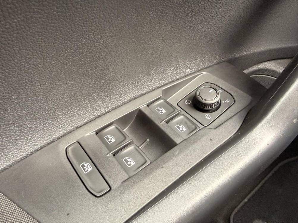 Acheter Volkswagen Polo Polo 1.0 TSI 95 S&S DSG7 VW Edition 5p occasion dans les concessions du Groupe Faurie