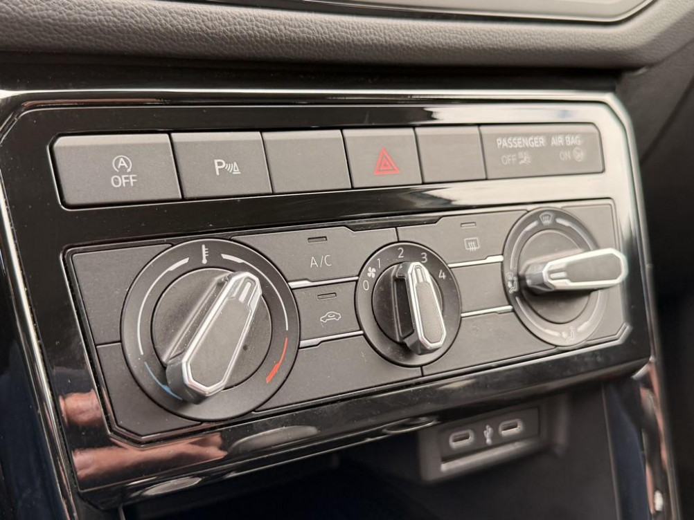 Acheter Volkswagen T-Cross T-Cross 1.0 TSI 116 Start/Stop BVM6 VW Edition 5p occasion dans les concessions du Groupe Faurie