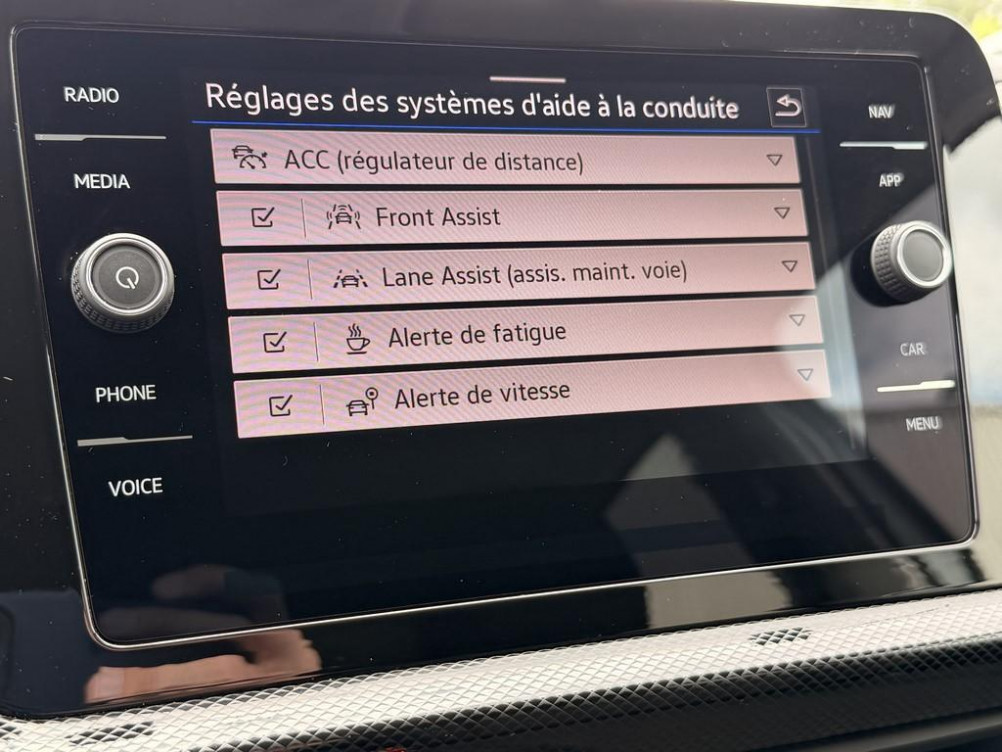 Acheter Volkswagen T-Cross T-Cross 1.0 TSI 116 Start/Stop BVM6 VW Edition 5p occasion dans les concessions du Groupe Faurie