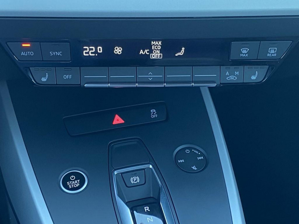Acheter Audi Q4 Q4 e-tron 45 285 ch 82 kWh Design 5p occasion dans les concessions du Groupe Faurie