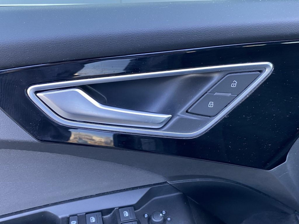 Acheter Audi Q4 Q4 e-tron 35 170 ch 55 kW  5p occasion dans les concessions du Groupe Faurie