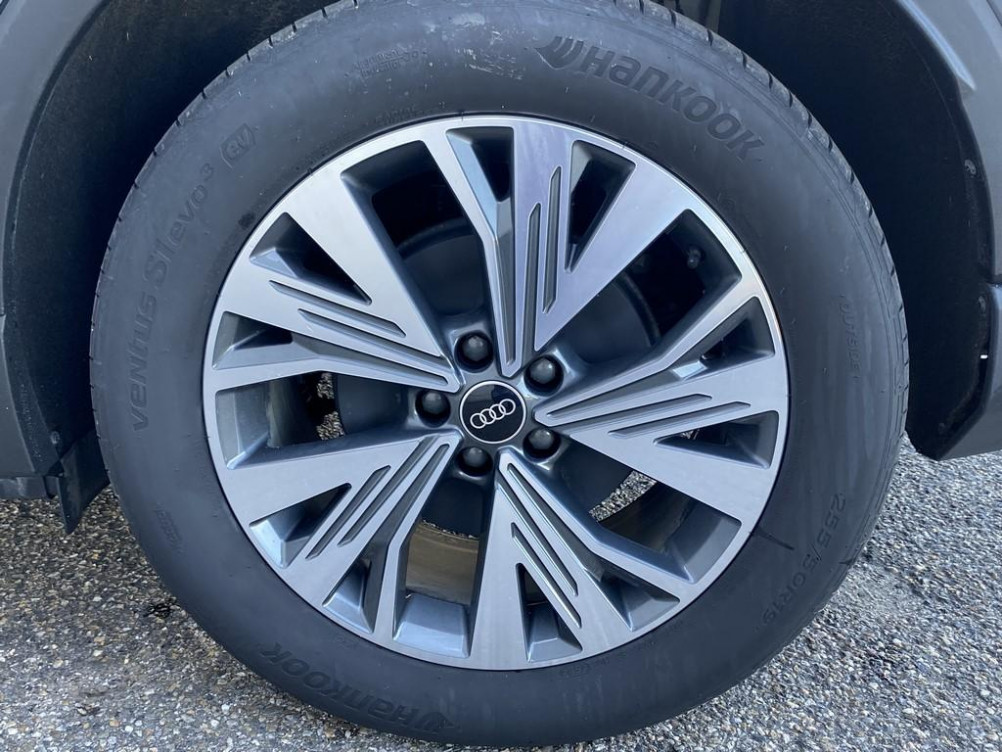 Acheter Audi Q4 Q4 e-tron 35 170 ch 55 kW  5p occasion dans les concessions du Groupe Faurie