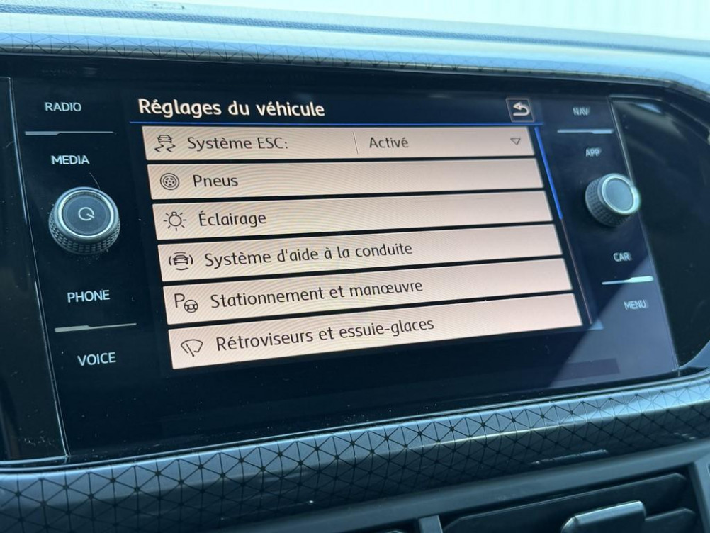 Acheter Volkswagen T-Cross T-Cross 1.0 TSI 115 Start/Stop DSG7 R-Line 5p occasion dans les concessions du Groupe Faurie