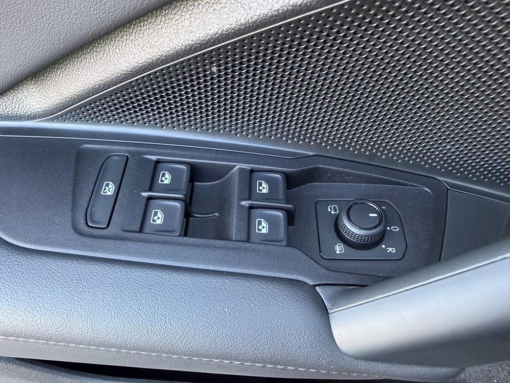Acheter Volkswagen Tiguan Tiguan 1.5 eHybrid 204ch DSG6 VW Edition 5p occasion dans les concessions du Groupe Faurie