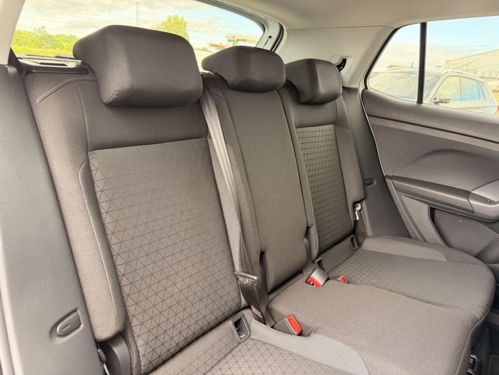 Acheter Volkswagen T-Cross T-Cross 1.0 TSI 95 Start/Stop BVM5 Lounge 5p occasion dans les concessions du Groupe Faurie