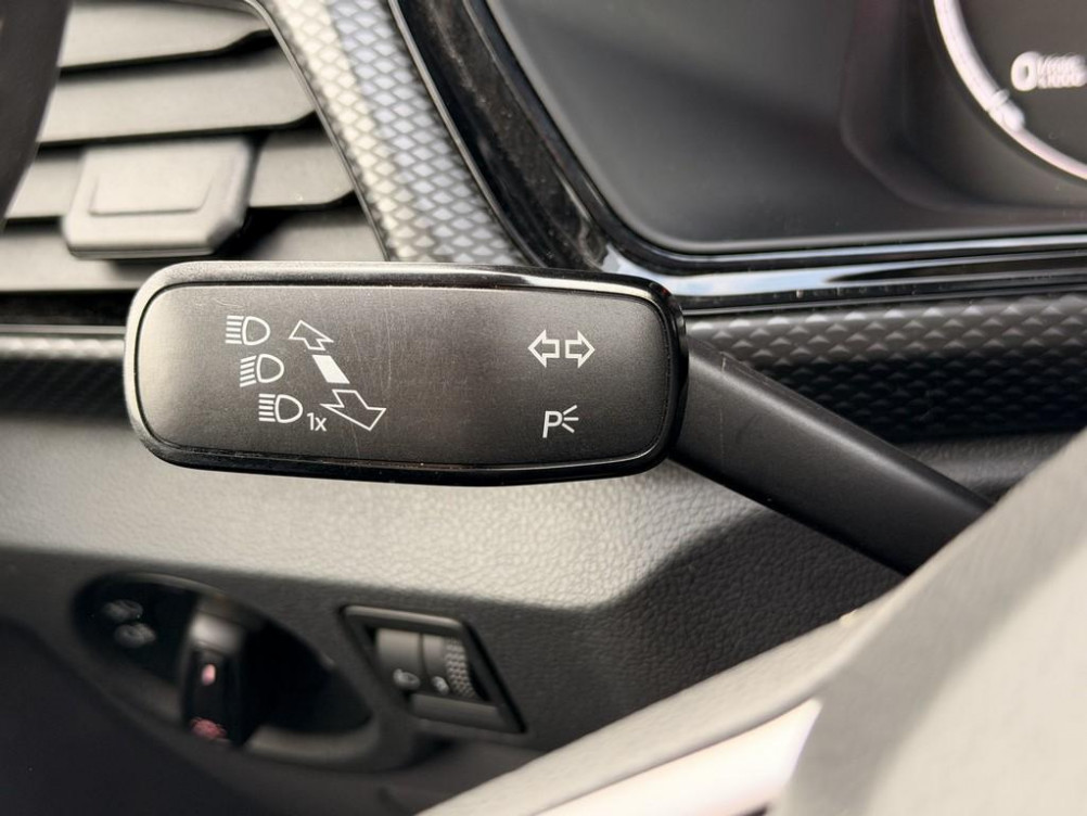 Acheter Volkswagen T-Cross T-Cross 1.0 TSI 95 Start/Stop BVM5 Lounge 5p occasion dans les concessions du Groupe Faurie