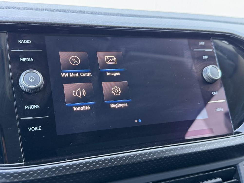 Acheter Volkswagen T-Cross T-Cross 1.0 TSI 95 Start/Stop BVM5 Lounge 5p occasion dans les concessions du Groupe Faurie