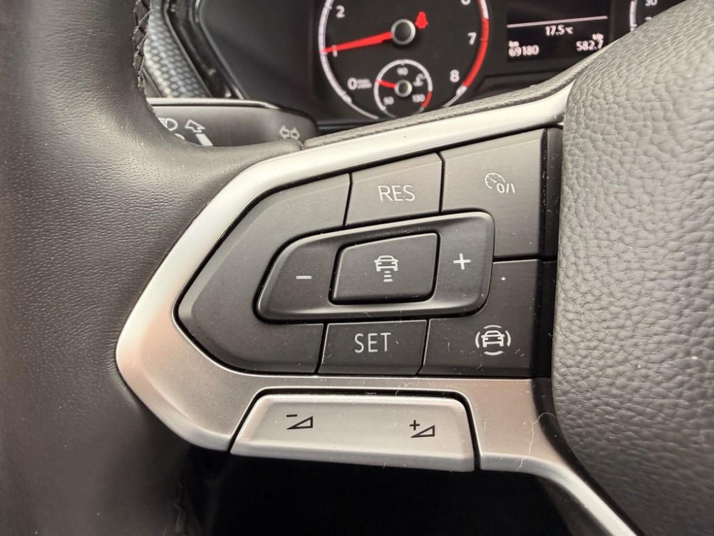 Acheter Volkswagen T-Cross T-Cross 1.0 TSI 95 Start/Stop BVM5 Lounge 5p occasion dans les concessions du Groupe Faurie