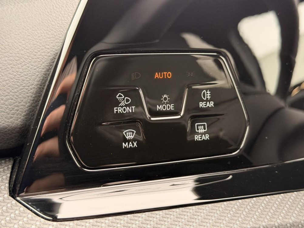 Acheter Volkswagen Golf Golf 1.5 eTSI OPF 150 DSG7 R-Line 5p occasion dans les concessions du Groupe Faurie