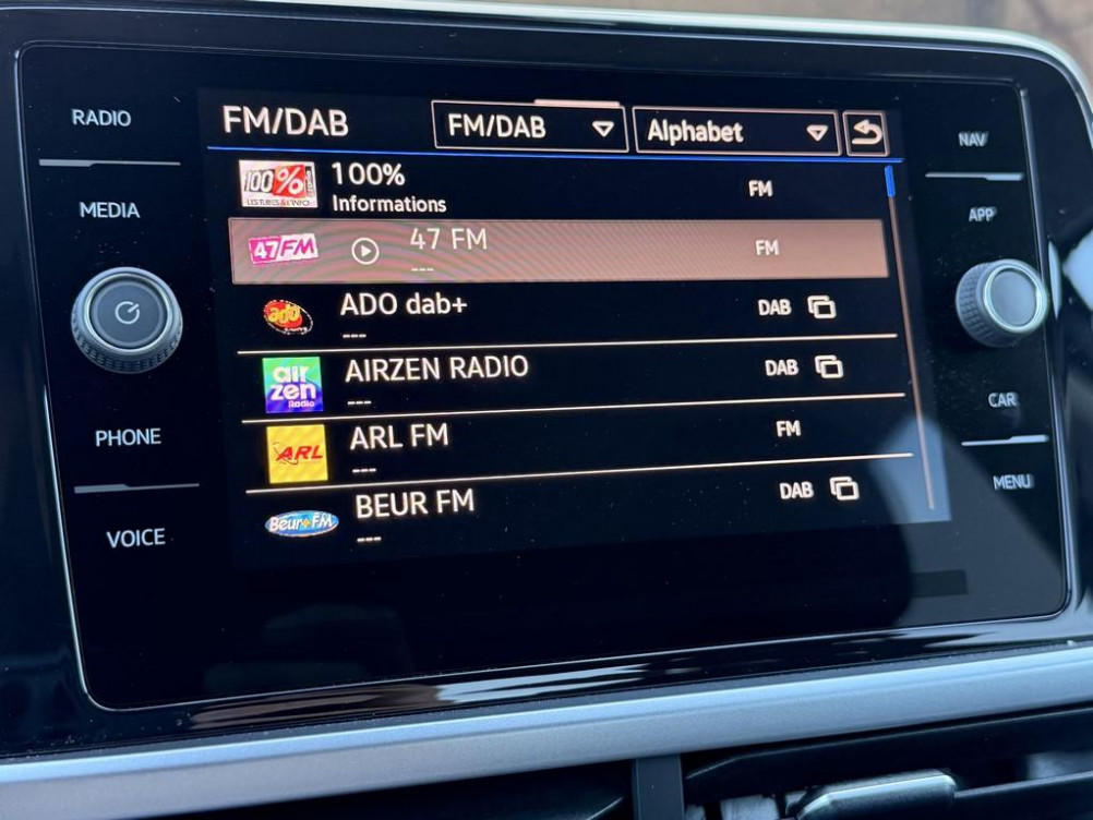 Acheter Volkswagen T-Roc T-Roc 1.5 TSI EVO2 150 Start/Stop DSG7 VW Edition 5p occasion dans les concessions du Groupe Faurie