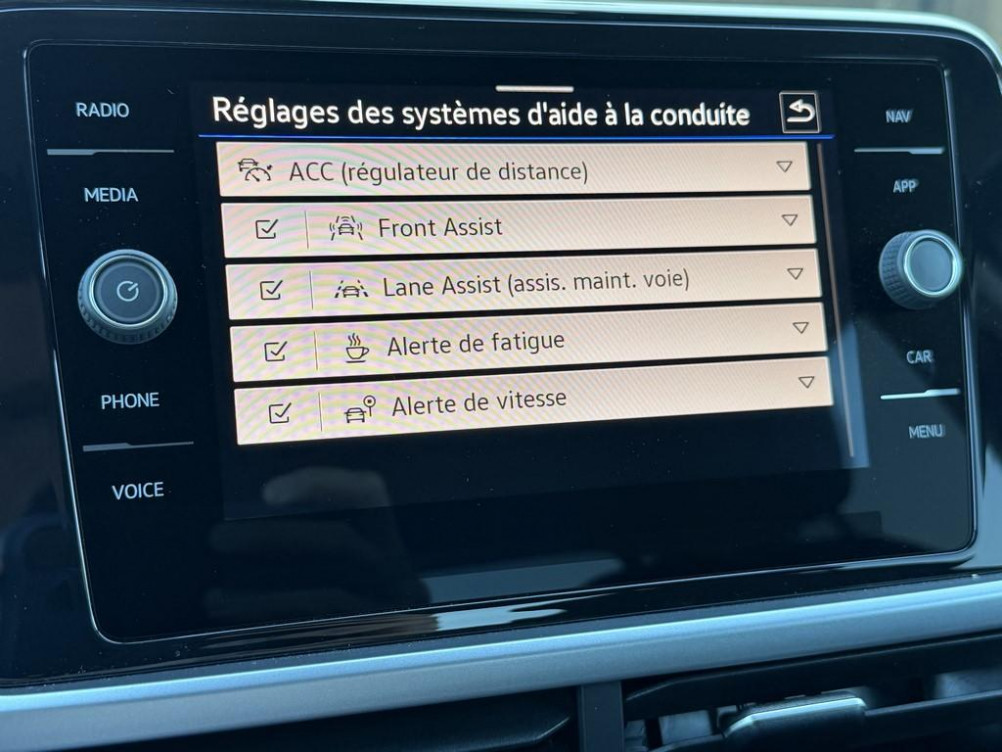 Acheter Volkswagen T-Roc T-Roc 1.5 TSI EVO2 150 Start/Stop DSG7 VW Edition 5p occasion dans les concessions du Groupe Faurie