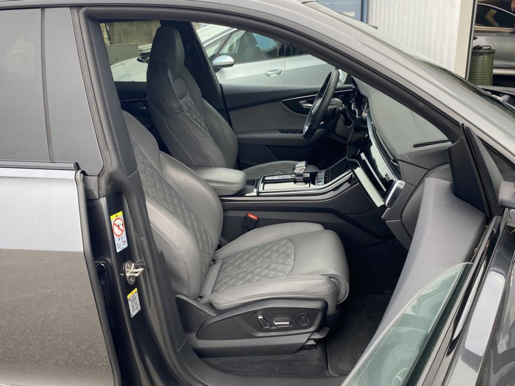 Acheter Audi Q8 Q8 60 TFSI e 462 Tiptronic 8 Quattro Compétition 5p occasion dans les concessions du Groupe Faurie
