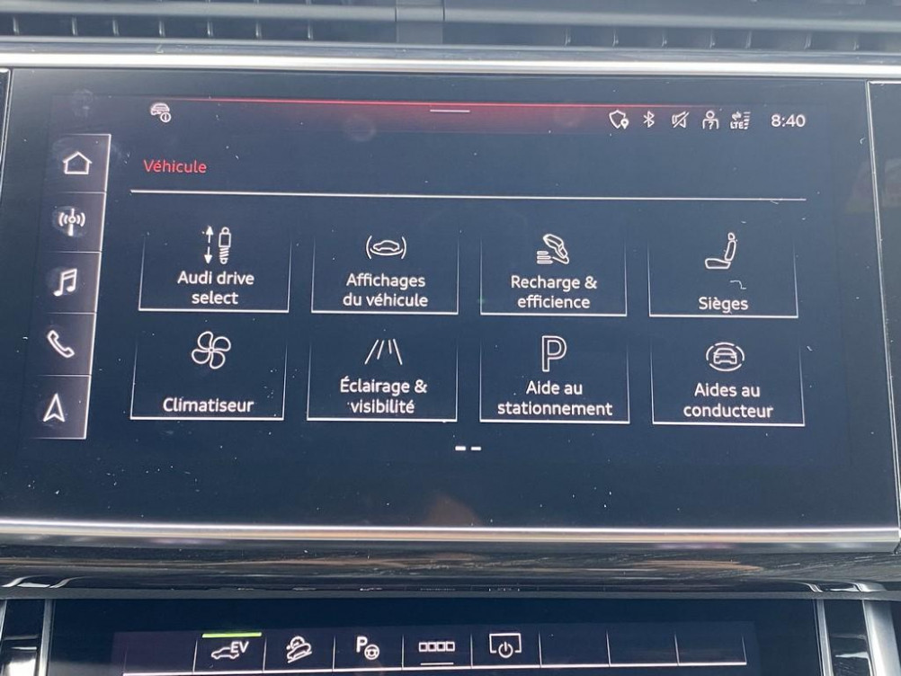 Acheter Audi Q8 Q8 60 TFSI e 462 Tiptronic 8 Quattro Compétition 5p occasion dans les concessions du Groupe Faurie