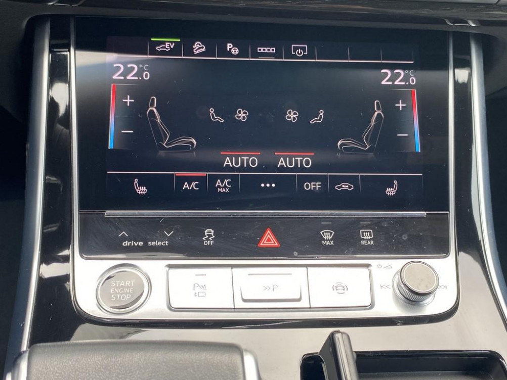 Acheter Audi Q8 Q8 60 TFSI e 462 Tiptronic 8 Quattro Compétition 5p occasion dans les concessions du Groupe Faurie