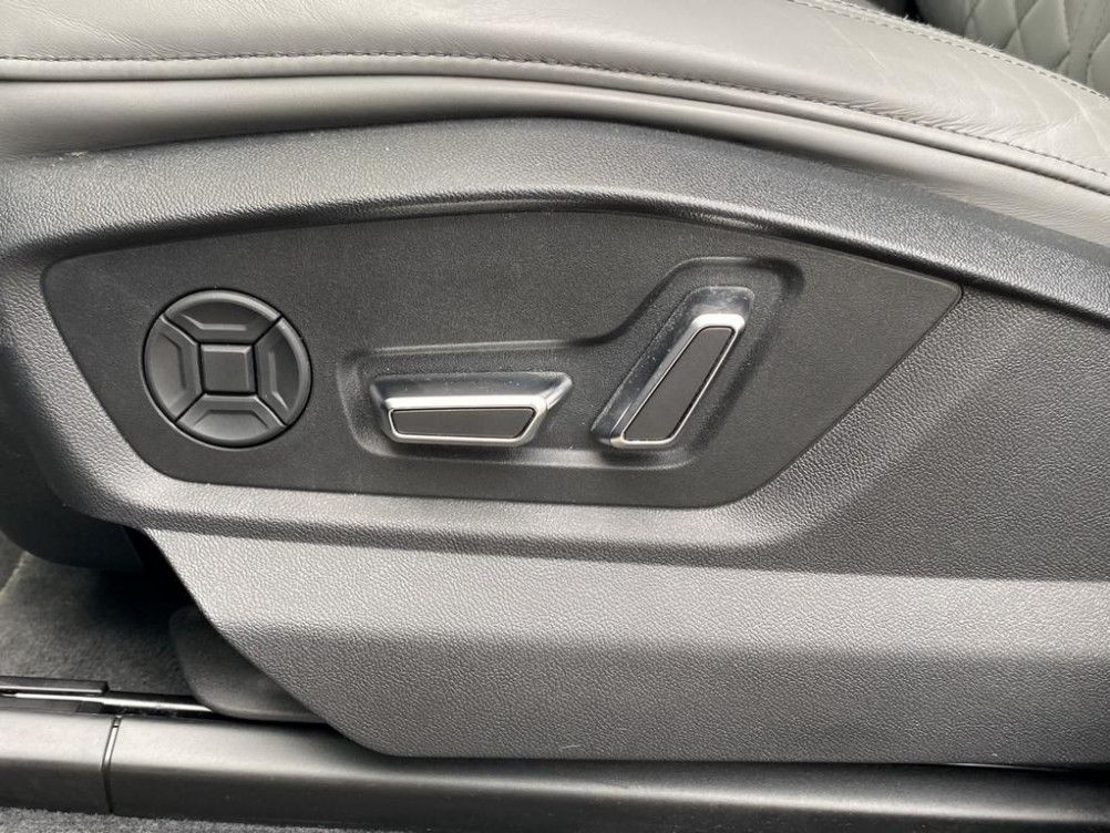 Acheter Audi Q8 Q8 60 TFSI e 462 Tiptronic 8 Quattro Compétition 5p occasion dans les concessions du Groupe Faurie