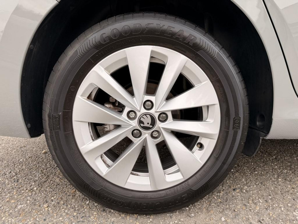 Acheter Skoda Scala Scala 1.0 TSI Evo 2 116 ch DSG7 Selection 5p occasion dans les concessions du Groupe Faurie