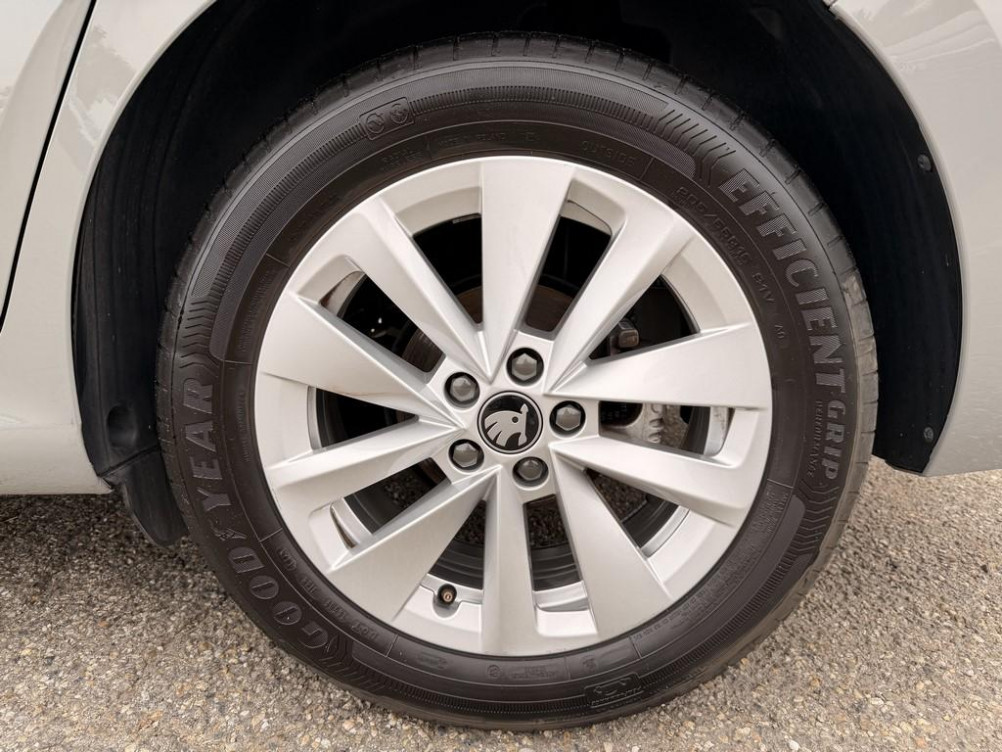 Acheter Skoda Scala Scala 1.0 TSI Evo 2 116 ch DSG7 Selection 5p occasion dans les concessions du Groupe Faurie