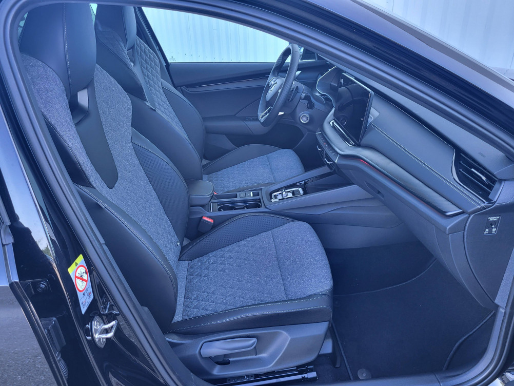 Acheter Skoda Octavia Octavia Combi 1.5 TSI Hybrid 150 ch DSG7 Sportline 5p neuf dans les concessions du Groupe Faurie