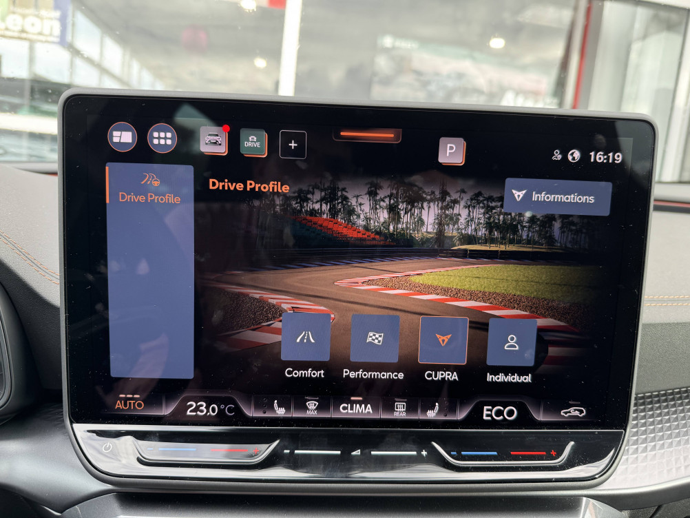 Acheter Cupra Formentor Formentor eHybrid 272 ch DSG6 VZ 5p neuf dans les concessions du Groupe Faurie