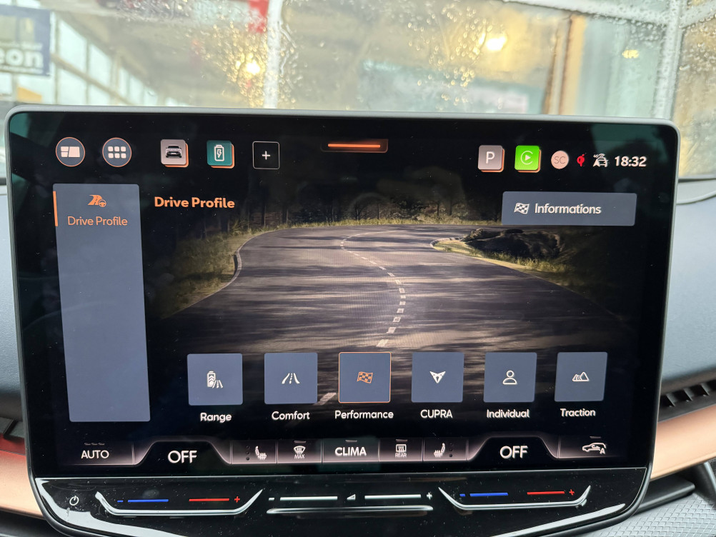 Acheter Renault Tavascan Tavascan 340 ch 4Drive VZ 5p neuf dans les concessions du Groupe Faurie