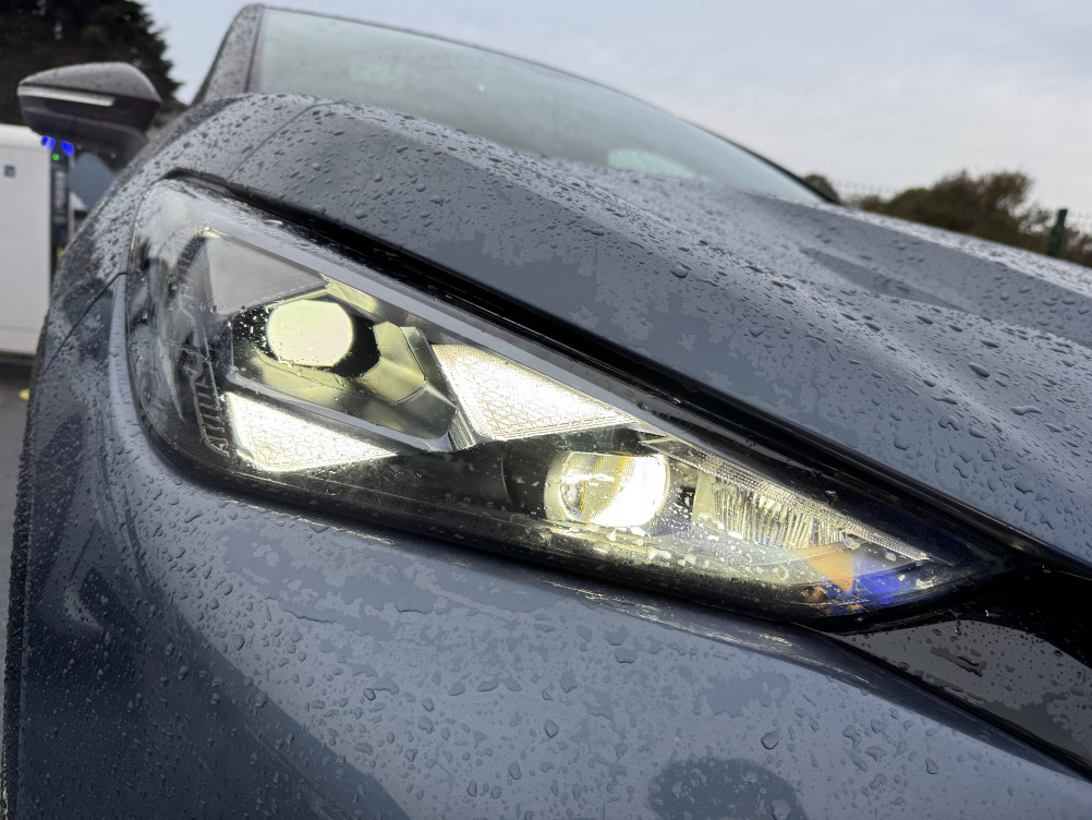 Acheter Renault Tavascan Tavascan 340 ch 4Drive VZ 5p neuf dans les concessions du Groupe Faurie