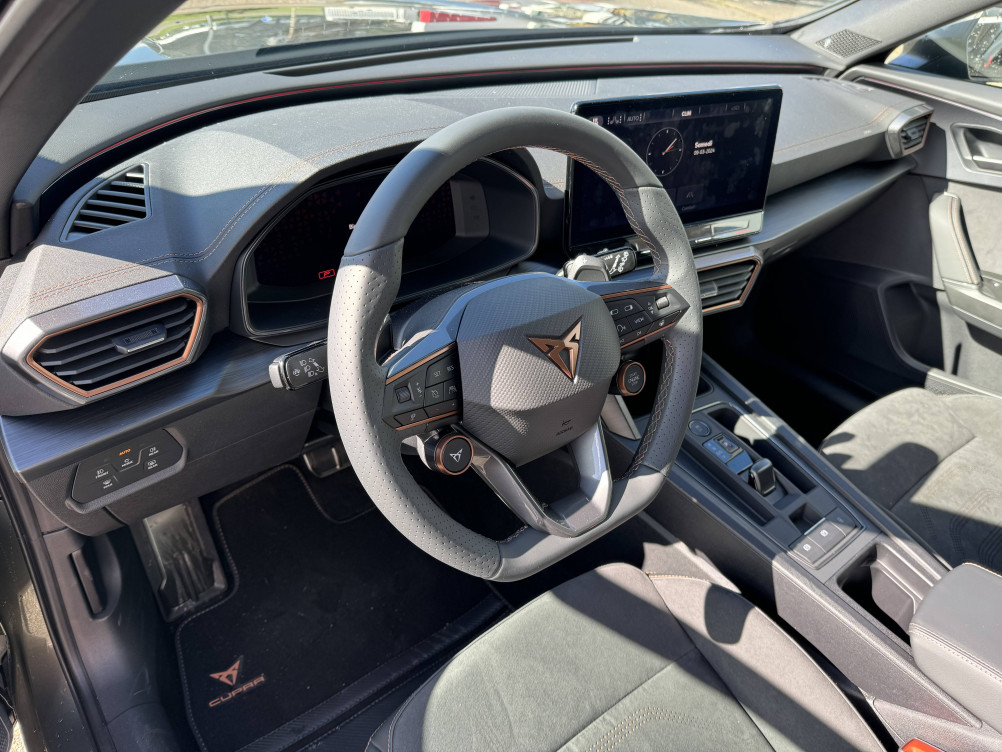 Acheter Cupra Formentor Formentor 1.4 e-HYBRID 245 ch DSG6 VZ Tribe Edition 5p neuf dans les concessions du Groupe Faurie