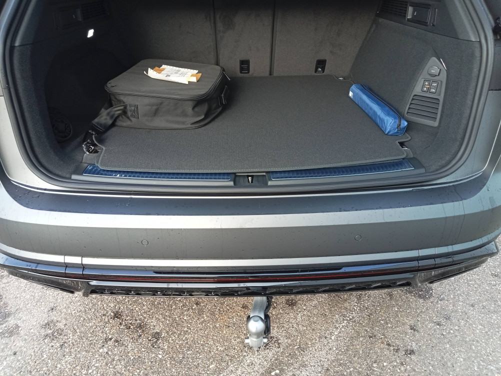 Acheter Volkswagen Touareg Touareg 3.0 TSI eHybrid 462 ch Tiptronic 8 4Motion R 5p neuf dans les concessions du Groupe Faurie