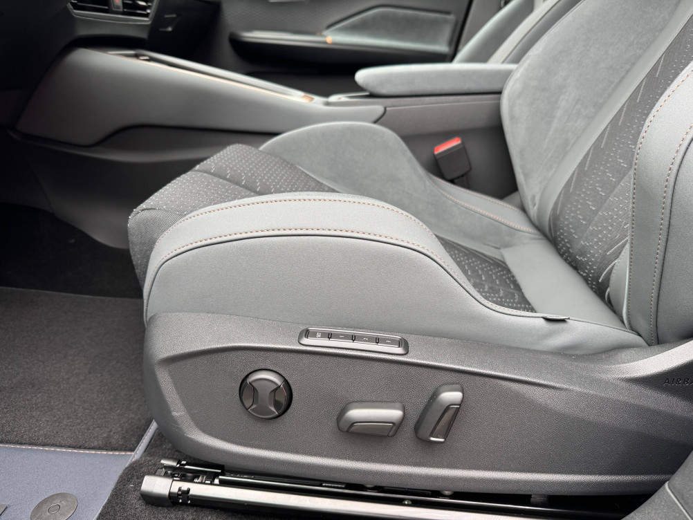 Acheter Cupra Born Born 325 ch VZ 5p neuf dans les concessions du Groupe Faurie