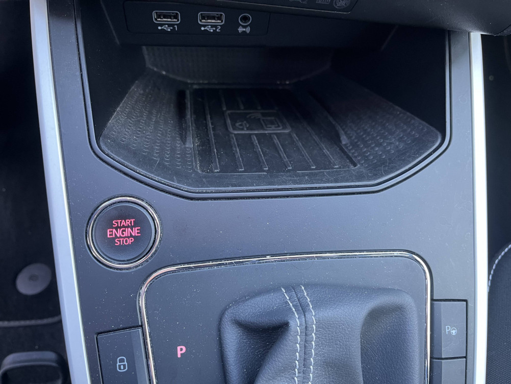 Acheter Seat Arona Arona 1.0 EcoTSI 115 ch Start/Stop DSG7 Urban Sport Line 5p occasion dans les concessions du Groupe Faurie