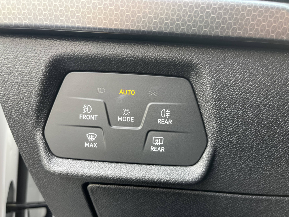 Acheter Seat Leon Leon Sportstourer 1.0 eTSI 110 DSG7 Style 5p occasion dans les concessions du Groupe Faurie