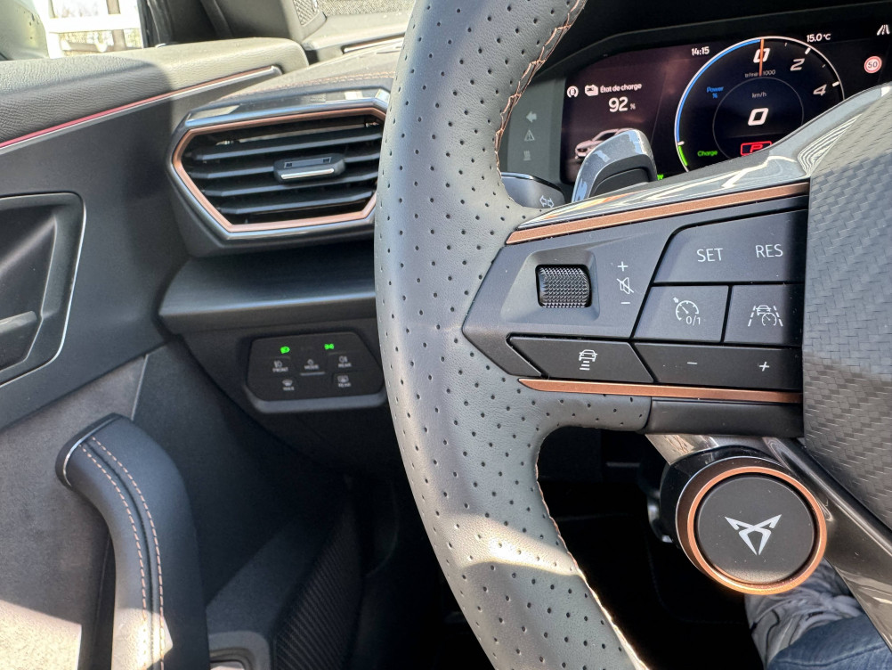 Acheter Cupra Formentor Formentor 1.4 e-HYBRID 245 ch DSG6 VZ Tribe Edition 5p neuf dans les concessions du Groupe Faurie