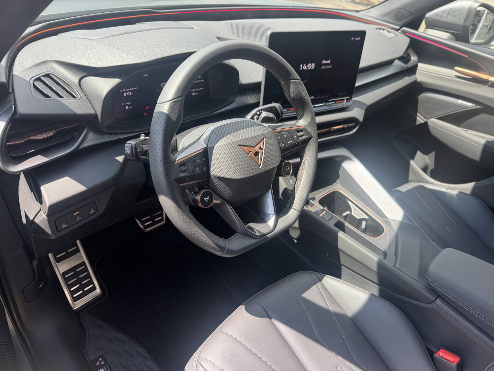 Acheter Cupra Terramar Terramar 1.5 eHybrid 272 ch DSG6 America´s Cup 5p neuf dans les concessions du Groupe Faurie