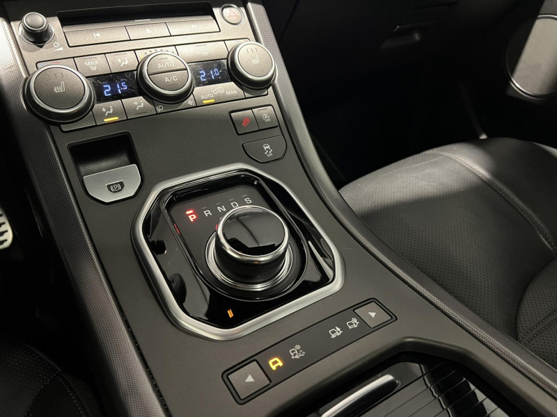 Photo 13 de l'offre de LAND-ROVER RANGE ROVER EVOQUE TD4 180 BVA HSE Dynamic à 23990€ chez VL Auto