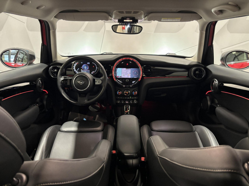 Photo 6 de l'offre de MINI MINI 5 Portes Cooper 136 ch DKG7 Essential à 21990€ chez VL Auto