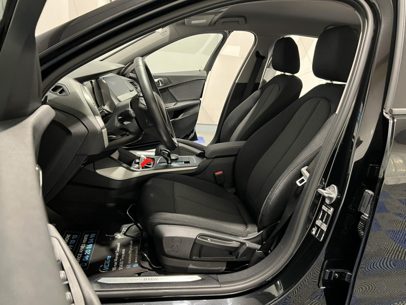 Photo 6 de l'offre de BMW SERIE 1 116d 116 ch DKG7 F40 Business Design à 20990€ chez VL Auto