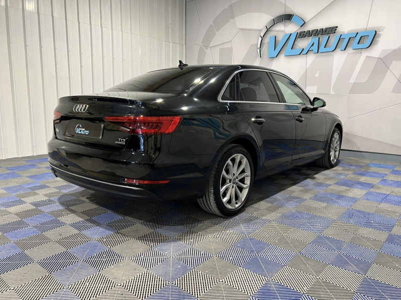 Photo 5 de l'offre de AUDI A4  2.0 TDI 190 S tronic 7 Quattro Design Luxe à 16490€ chez VL Auto