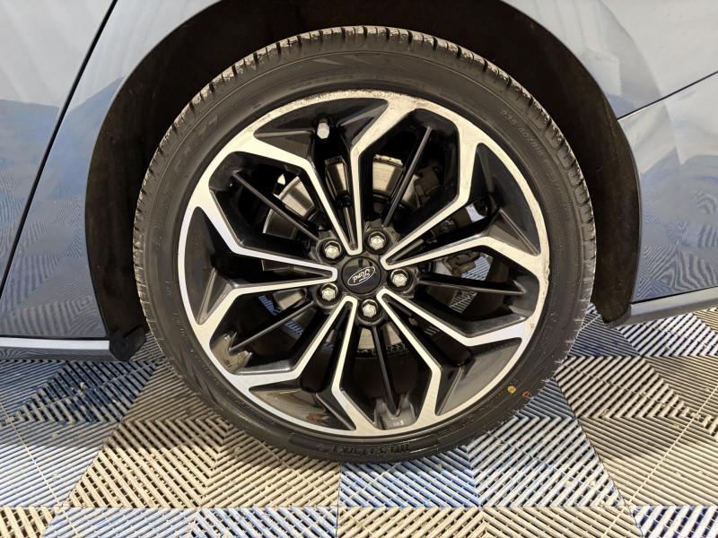 Photo 19 de l'offre de FORD FOCUS SW 1.5 EcoBlue 120 S&S  ST Line à 15490€ chez VL Auto