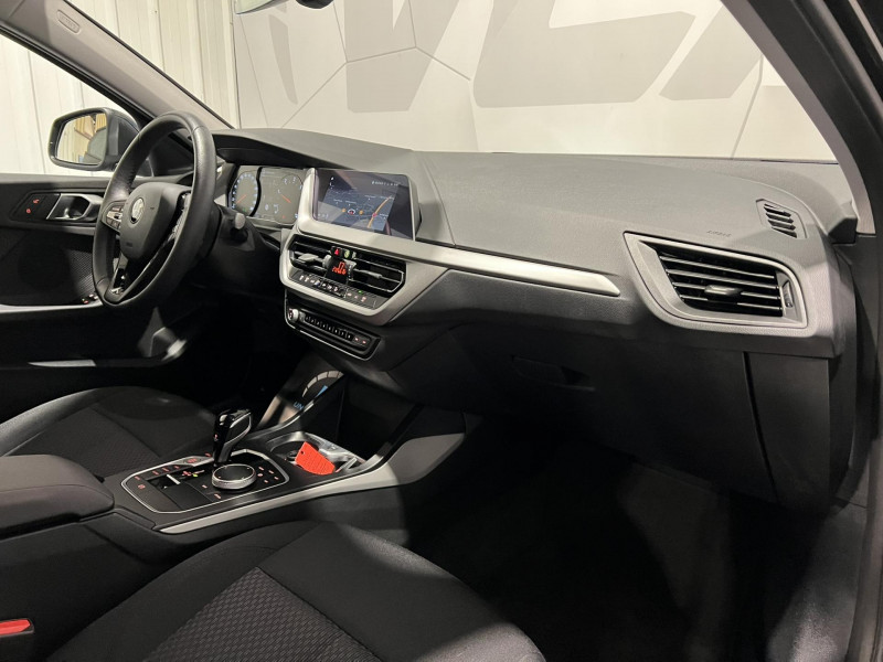 Photo 8 de l'offre de BMW SERIE 1 116d 116 ch DKG7 F40 Business Design à 20990€ chez VL Auto