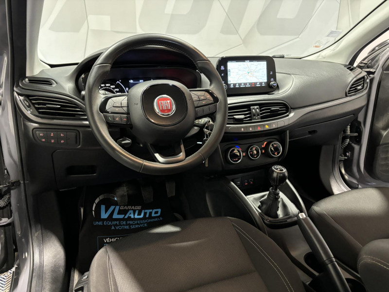Photo 12 de l'offre de FIAT TIPO 5 Portes 1.4 T-Jet 120 ch Start/Stop S-Design à 10990€ chez VL Auto