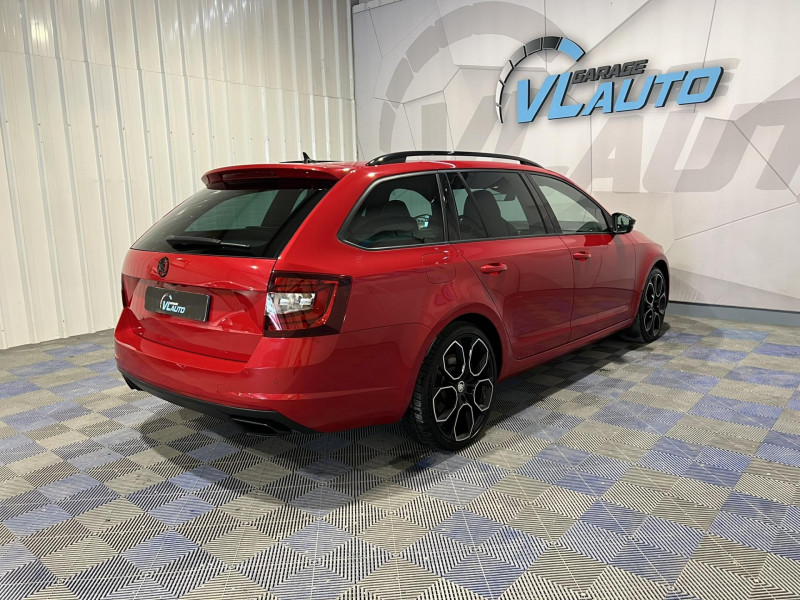 Photo 5 de l'offre de SKODA Octavia combi 2.0 TSI 245 ch DSG7 RS à 24990€ chez VL Auto