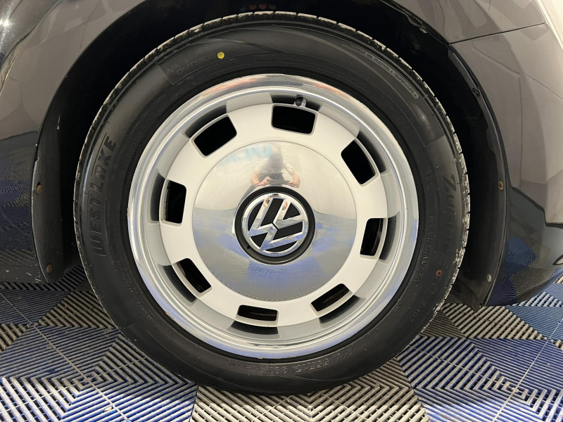 Photo 17 de l'offre de VOLKSWAGEN COCCINELLE CABRIOLET 1.6 TDI 105 FAP Vintage à 13990€ chez VL Auto