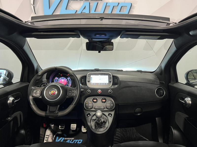 Photo 6 de l'offre de ABARTH 500c Cabriolet 595 1.4 Turbo 16V T-Jet 180 ch BVM5 Competizione à 22490€ chez VL Auto