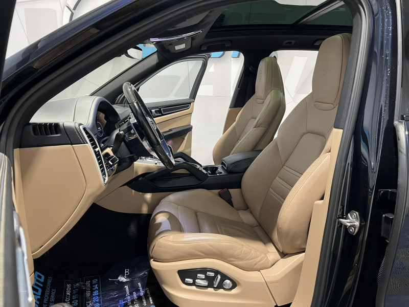 Photo 6 de l'offre de PORSCHE CAYENNE E-Hybrid 3.0 V6 462 ch Tiptronic BVA S à 43990€ chez VL Auto