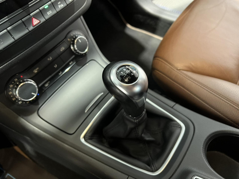 Photo 13 de l'offre de MERCEDES-BENZ CLASSE B 180 CDI BlueEFFICIENCY Design à 11490€ chez VL Auto