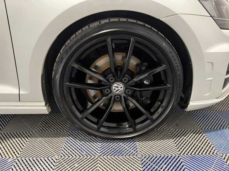 Photo 18 de l'offre de VOLKSWAGEN GOLF 2.0 TSI 300 BlueMotion Technology DSG6 4Motion R à 27490€ chez VL Auto