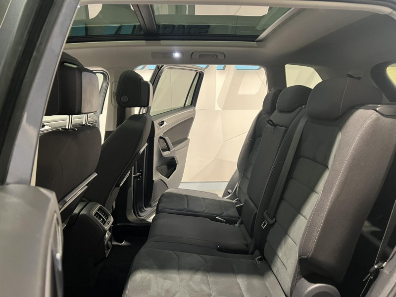 Photo 9 de l'offre de VOLKSWAGEN Tiguan Allspace 2.0 TDI 150 DSG7 Carat 7 Places à 23990€ chez VL Auto