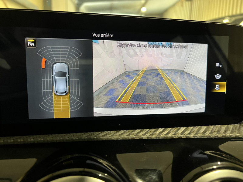 Photo 17 de l'offre de MERCEDES-BENZ CLASSE A 180 d 7G-DCT Style Line à 20490€ chez VL Auto