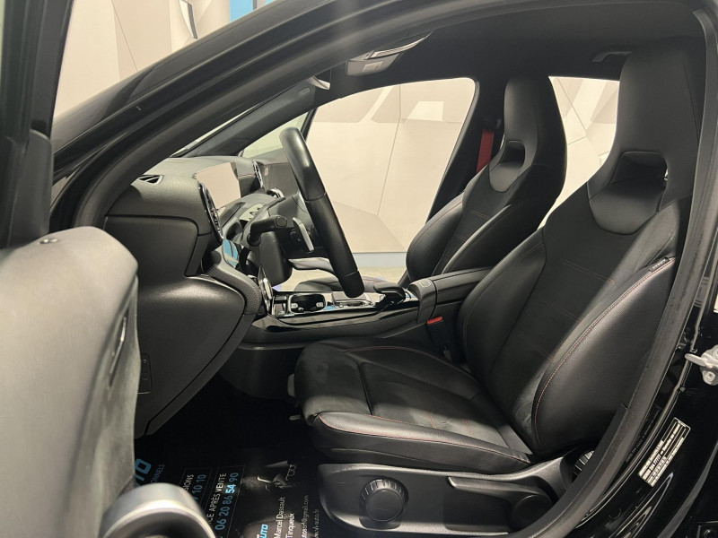 Photo 6 de l'offre de MERCEDES-BENZ CLASSE A 35 AMG 7G-DCT Speedshift AMG 4Matic à 32990€ chez VL Auto