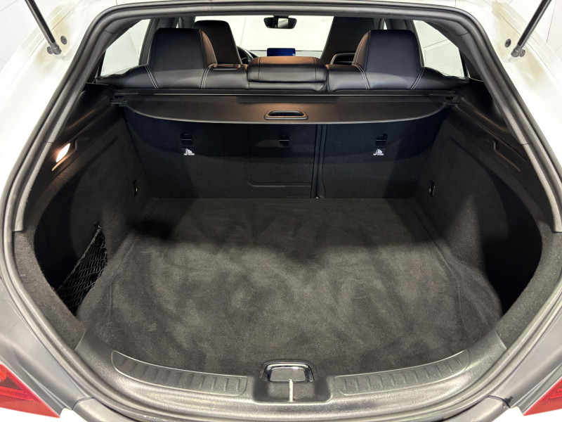 Photo 15 de l'offre de MERCEDES-BENZ CLA SHOOTING BRAKE 180 d White Art Edition à 18490€ chez VL Auto